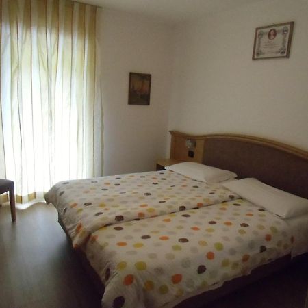 Garni Festil Hotel Кампитело ди Фаса Екстериор снимка