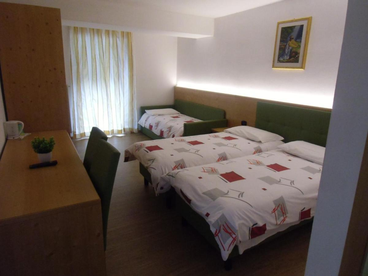 Garni Festil Hotel Кампитело ди Фаса Екстериор снимка
