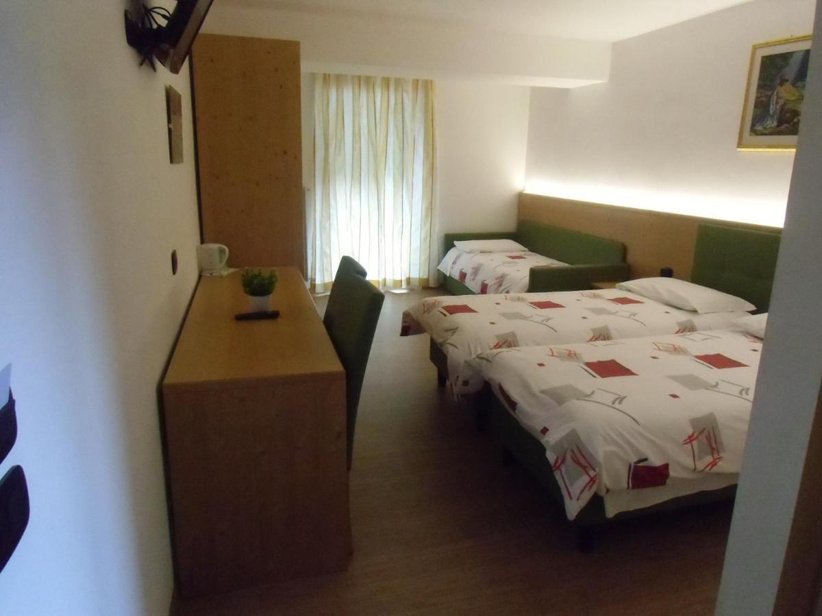 Garni Festil Hotel Кампитело ди Фаса Екстериор снимка