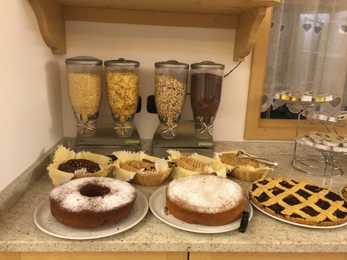 Garni Festil Hotel Кампитело ди Фаса Екстериор снимка